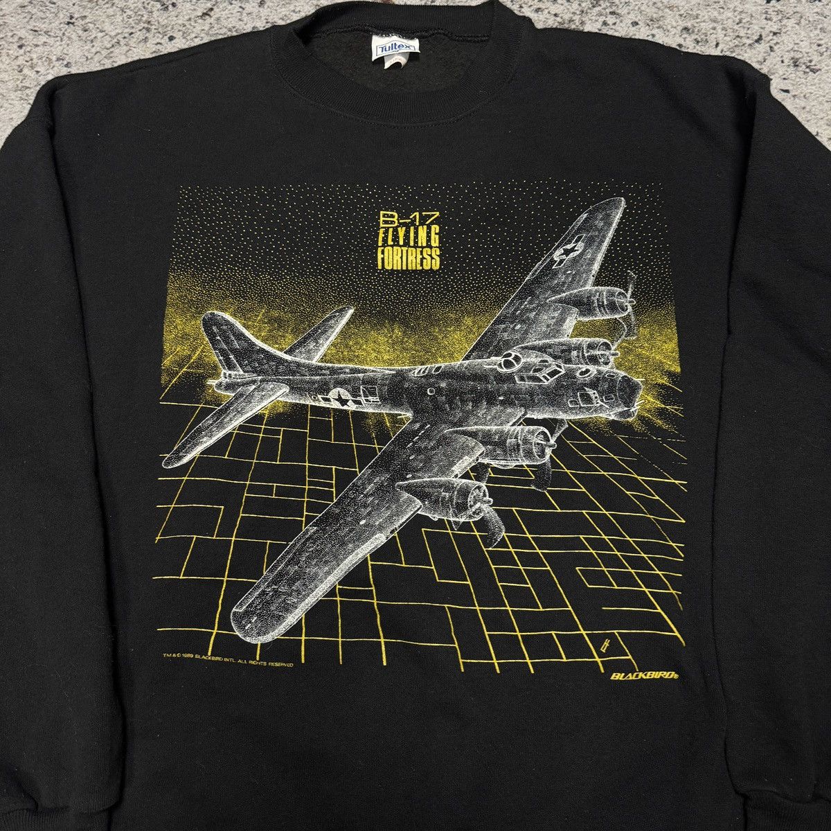 Vintage Vintage 1989 Blackbird B-17 Flying Fortress Crewneck Size US XL / EU 56 / 4 - 2 Thumbnail