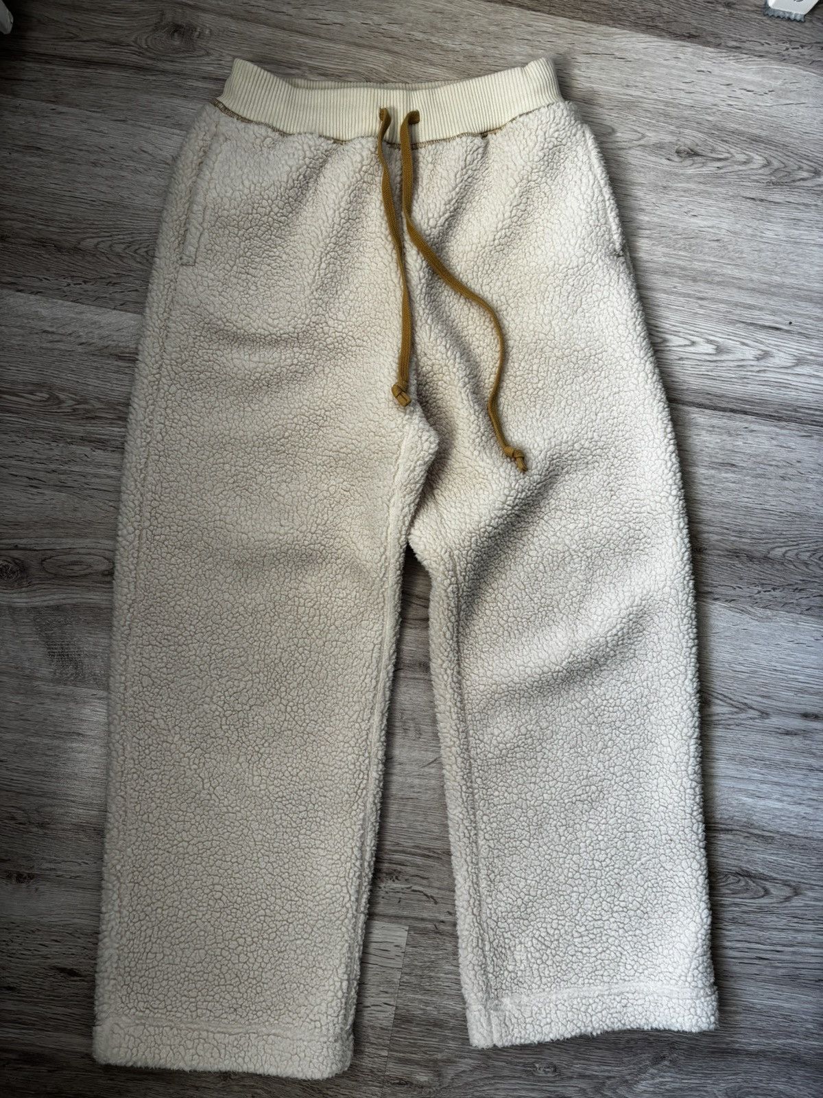 JW Anderson × Uniqlo Uniqlo x JW Anderson Sherpa Pants White – Unisex Cozy Fleece Size US 30 / EU 46 - 1 Thumbnail