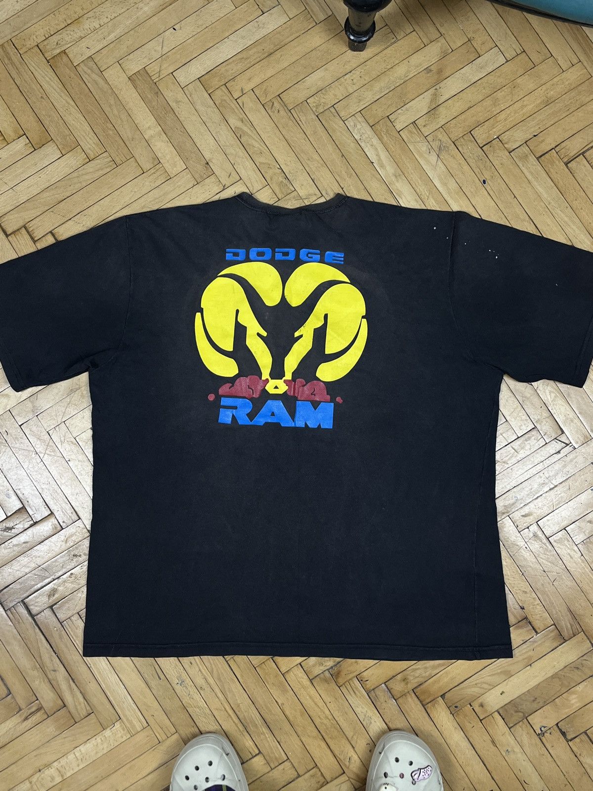 Vintage Vintage Y2K Dodge RAM Graphic Big Print Tee Short Size US XL / EU 56 / 4 - 1 Thumbnail