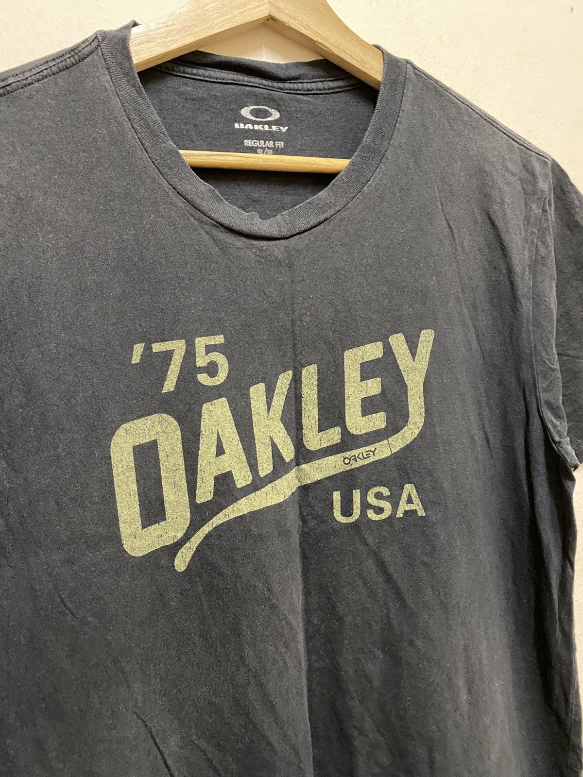 Oakley Oakley Tshirt Crewneck Black Colour Size US M / EU 48-50 / 2 - 2 Thumbnail