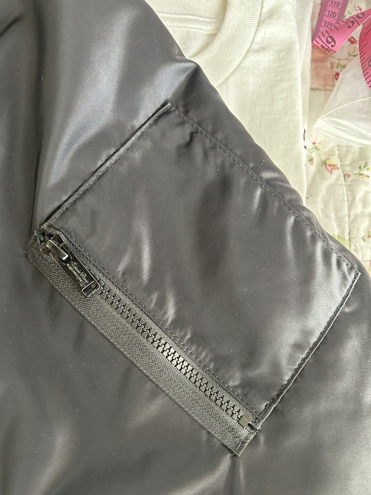 Undercover Undercover AW20 Fallen Man reversible bomber Size US L / EU 52-54 / 3 - 8 Thumbnail