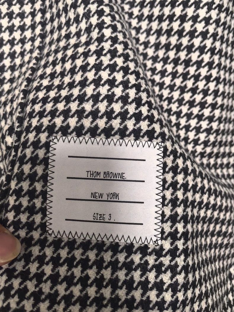 Thom Browne Thom Browne size3 A jacket coat, wool Size US L / EU 52-54 / 3 - 3 Thumbnail