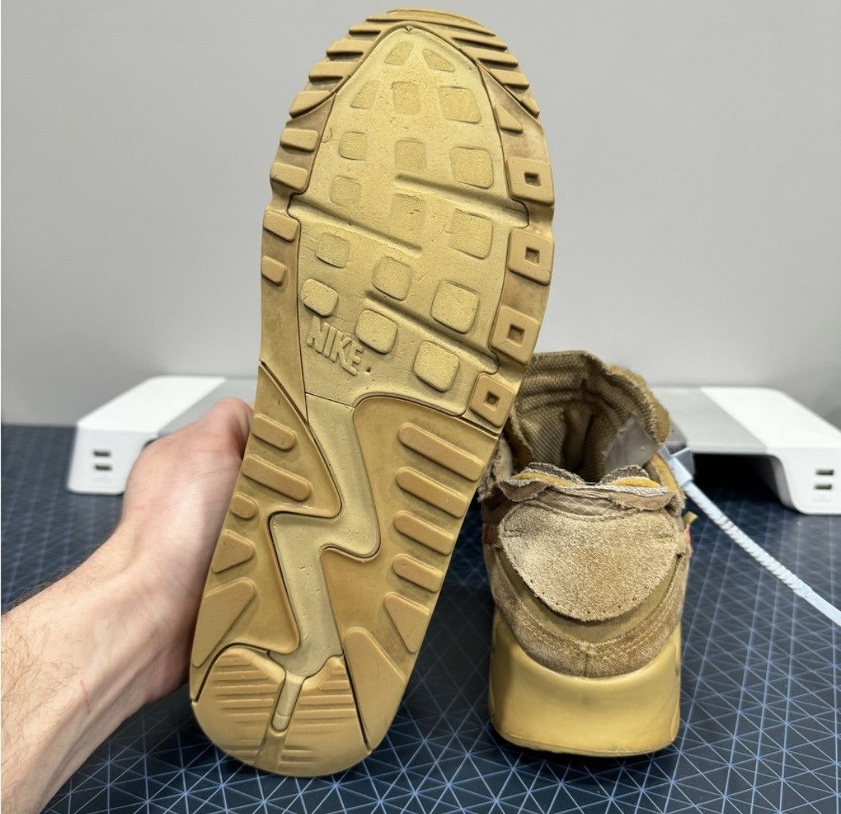 Nike × Off-White Off-White x Air Max 90 Desert Ore Size US 10.5 / EU 43-44 - 6 Thumbnail