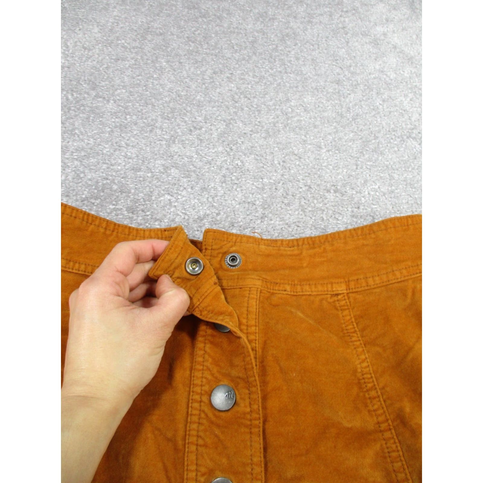 Madewell Madewell Skirt Womens 00 A-Line Short Velveteen Yellow Button Front Size 24" / US 00 / IT 34 - 2 Thumbnail