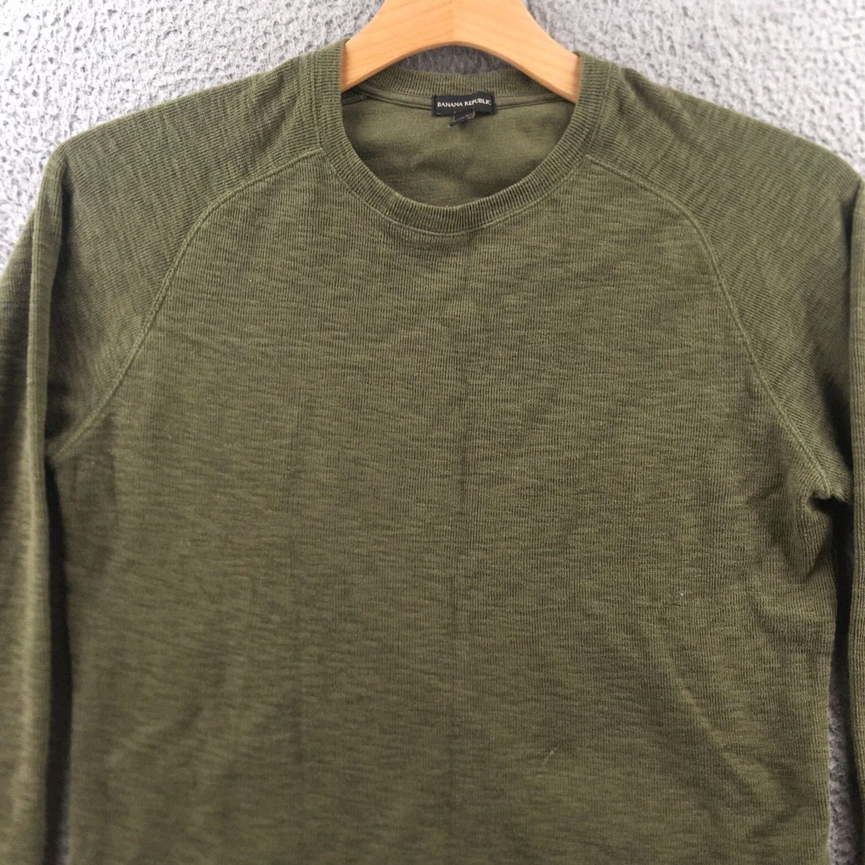 Banana Republic Banana Republic Raglan Sleeve Tee Tshirt Mens M Green Long Sleeve Cotton Blend Size US M / EU 48-50 / 2 - 2 Thumbnail