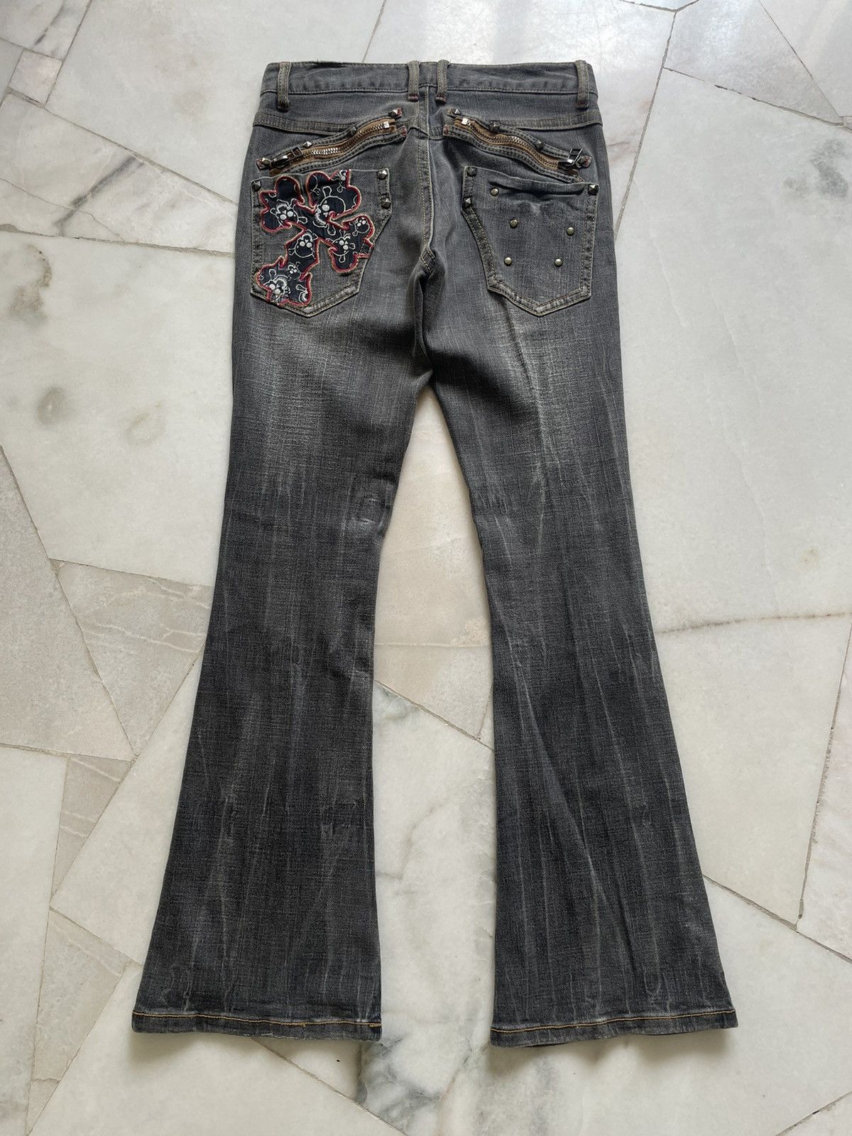 If Six Was Nine BCBG Skull Cross Flared Jeans Size US 29 - 1 Thumbnail