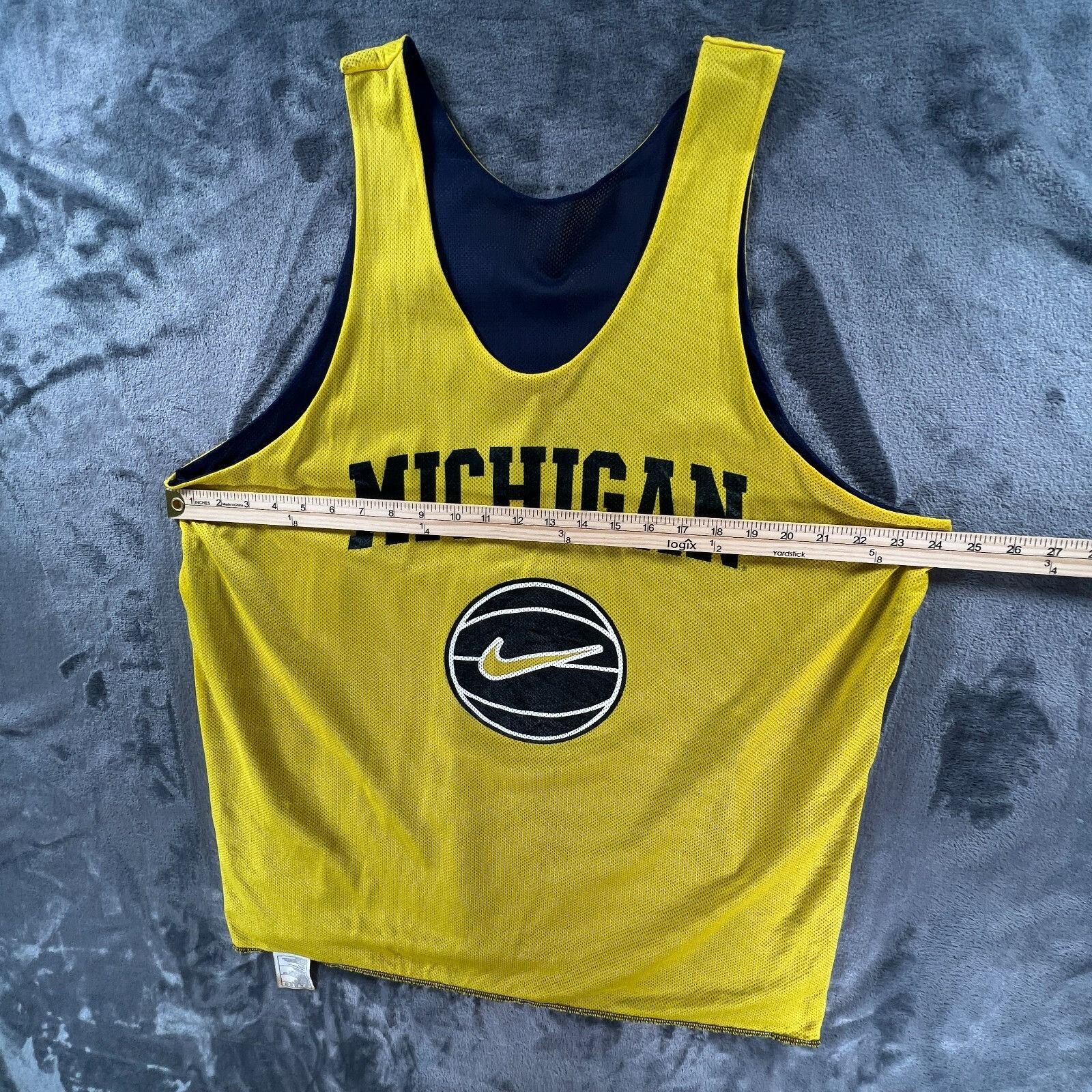Nike Nike Basketball Jersey Men XL Vintage USA University Michiga Size US XL / EU 56 / 4 - 6 Thumbnail