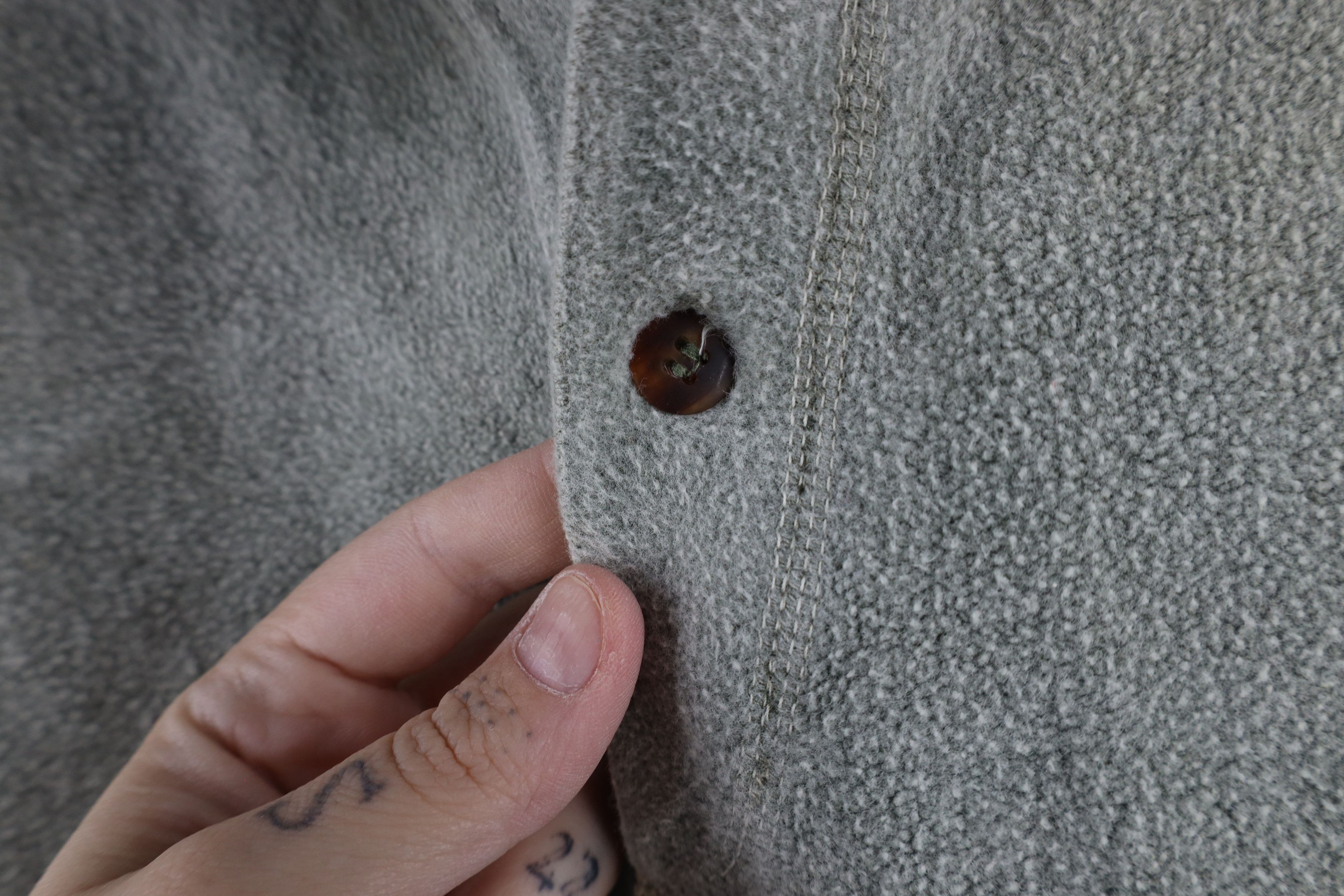 Vintage Vintage 90s Streetwear Stonewash Fleece Collared Sweatshirt Size US XXL / EU 58 / 5 - 8 Thumbnail