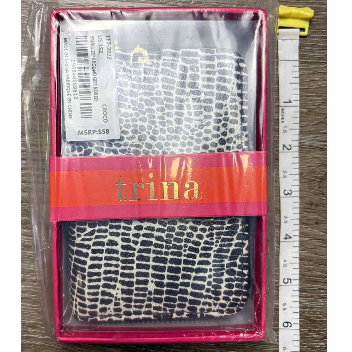Trina Turk Trina Turk Chic Crocodile Pattern Wallet - New With Box! Size ONE SIZE - 7 Thumbnail