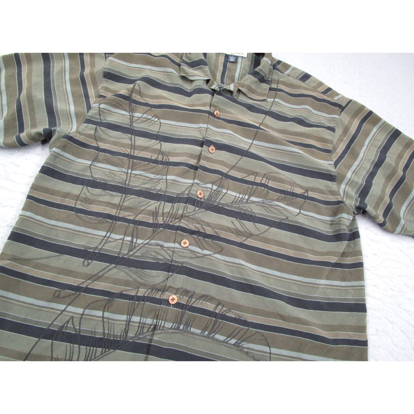 Tommy Bahama VINTAGE Tommy Bahama Shirt Men Large Green Silk Button Up Loop Collar Tiki Size US L / EU 52-54 / 3 - 2 Thumbnail