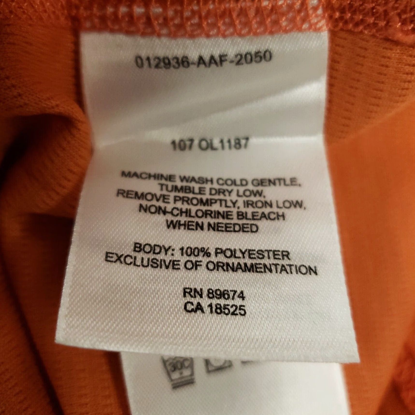 Mountain Hardwear Mountain Hardwear Shirt Womens Large Orange Logo Top Lightweight Casual Z Size L / US 10 / IT 46 - 7 Thumbnail