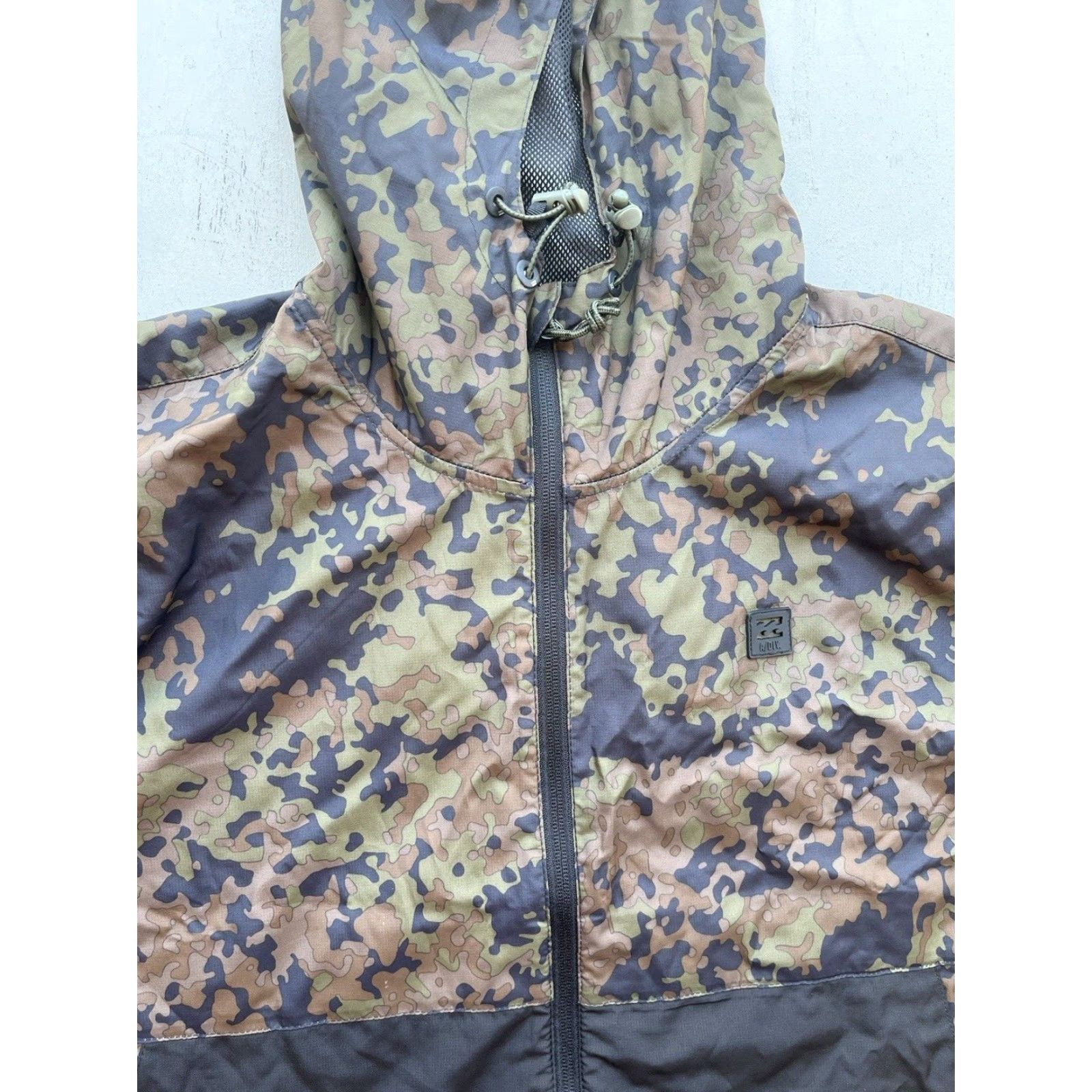 Billabong Billabong Jacket Camouflage Windbreaker L Zip Packable Multicolor Woodlands 90s Beach City Outdoor Surf Hooded All Seasons Size US L / EU 52-54 / 3 - 3 Thumbnail