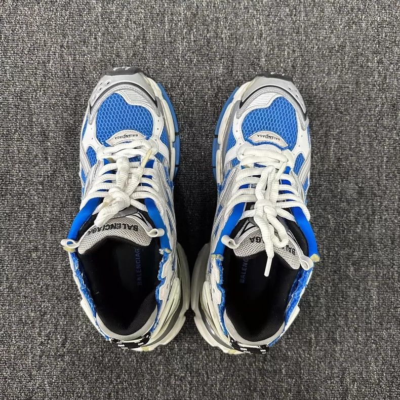Balenciaga Balenciaga Runner Blue and White shoes 2502-Nextarrow Size US 8 / EU 41 - 5 Thumbnail