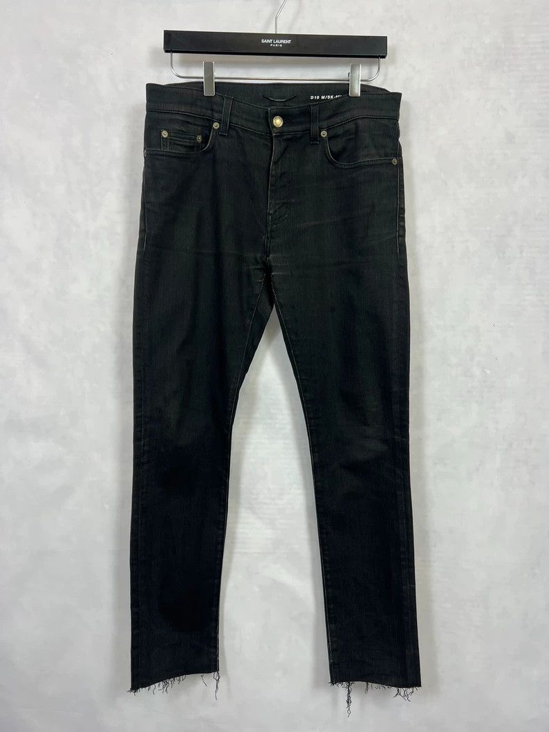 Saint Laurent Paris Saint Laurent Paris 16fwD10 Basic Fringed Raw Jeans Size US 31 - 1 Thumbnail