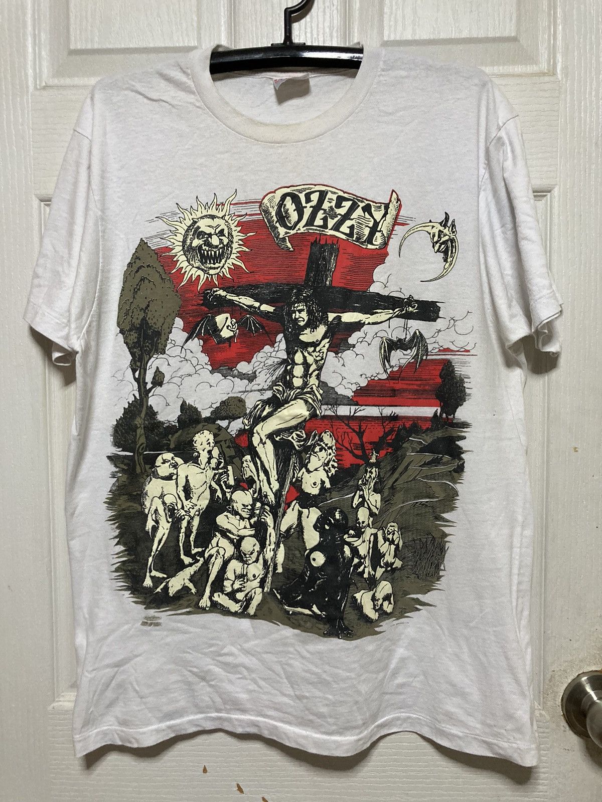 Vintage Vintage Ozzy Osbourne 90s Crucifixion Glow In The Dark T shirt Size XL Size US XL / EU 56 / 4 - 4 Thumbnail