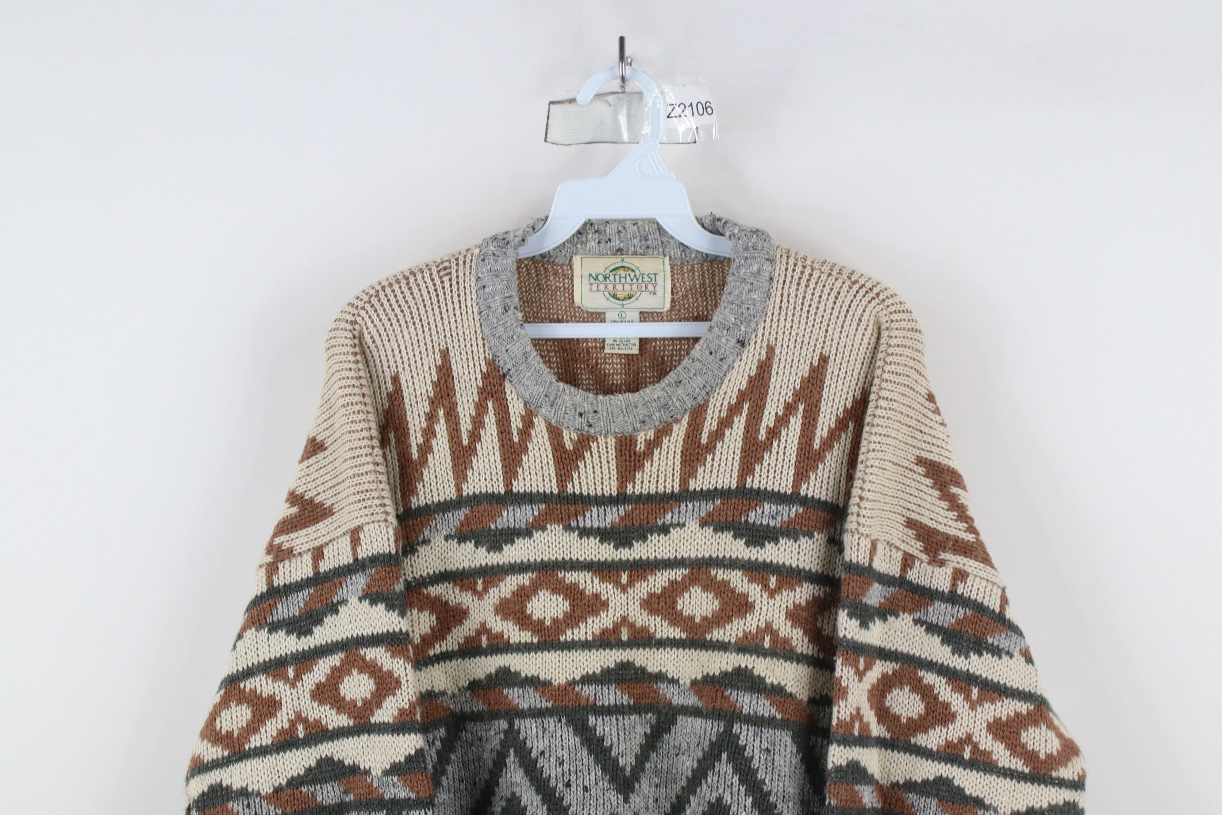 Vintage Vintage 90s Streetwear Wool Blend Fair Isle Crewneck Sweater Size L / US 10 / IT 46 - 2 Thumbnail