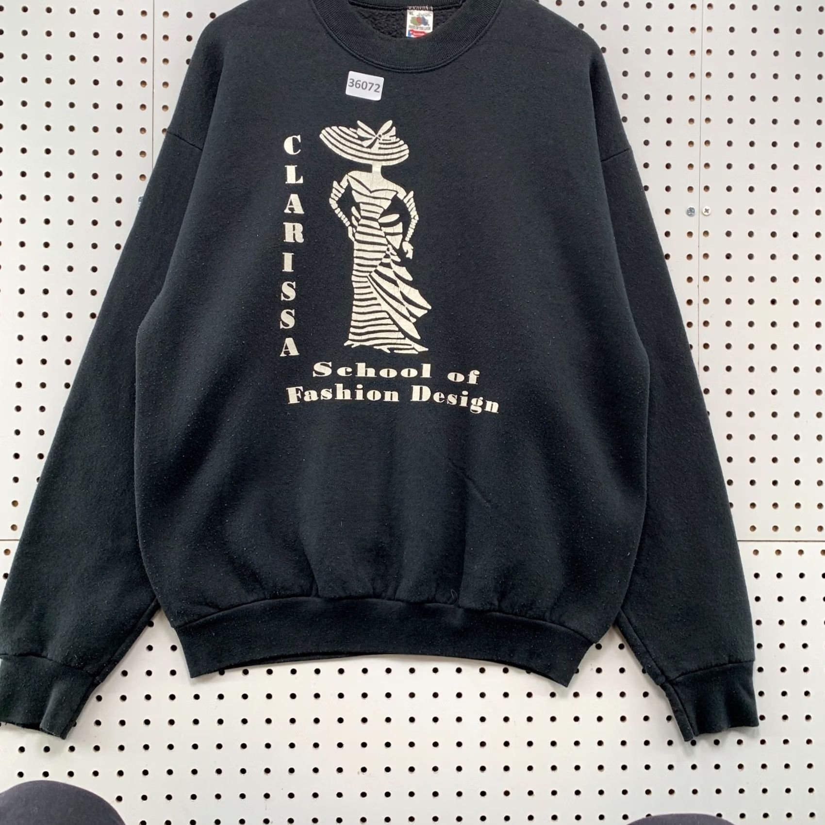 Fruit Of The Loom VINTAGE 90s Clarissa School Of Fashion Design Crewneck Sweatshirt Mens XL Black Graphic Print Nike Size US XL / EU 56 / 4 - 5 Thumbnail