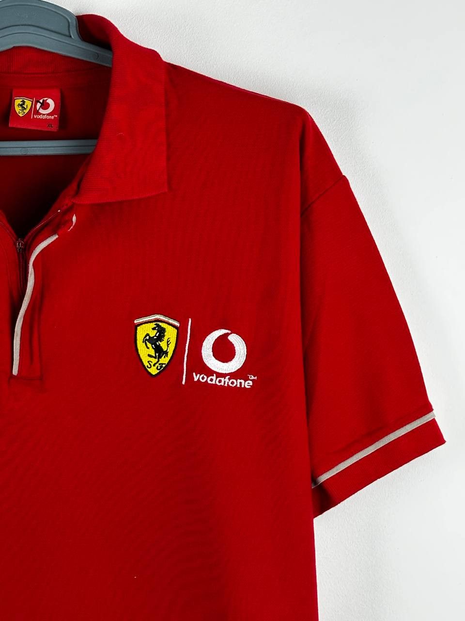 Ferrari × Formula 1 Vintage 90s Racing Ferrari Vodafone Zip Polo T Shirt Size US XL / EU 56 / 4 - 4 Thumbnail