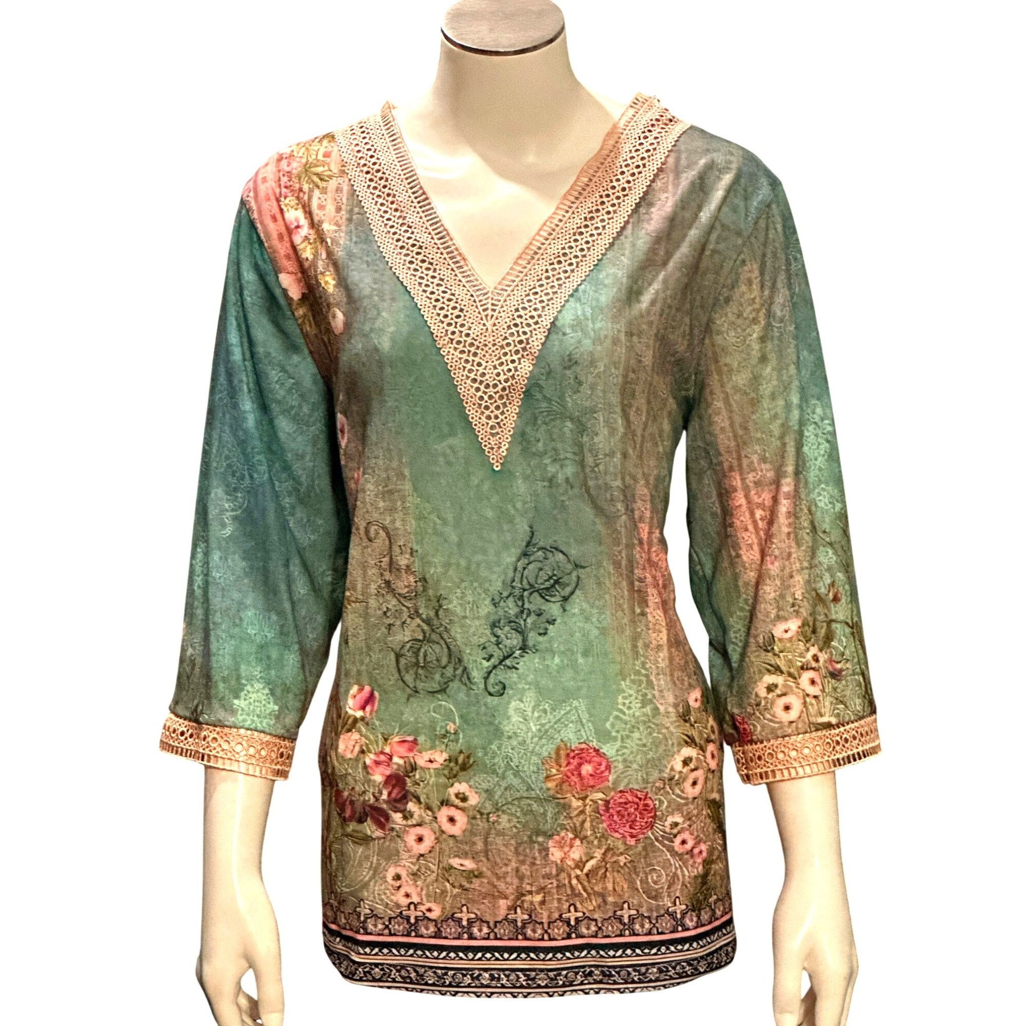 Other CCC Bohemian Floral Print Short Sleeve Tunic Top Crochet Nec Size S / US 4 / IT 40 - 1 Thumbnail
