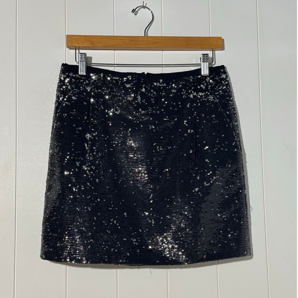J.Crew J.Crew Sequin Iridescent Black Mini Skirt 6 | Elegant Glam Size 28" / US 6 / IT 42 - 2 Thumbnail