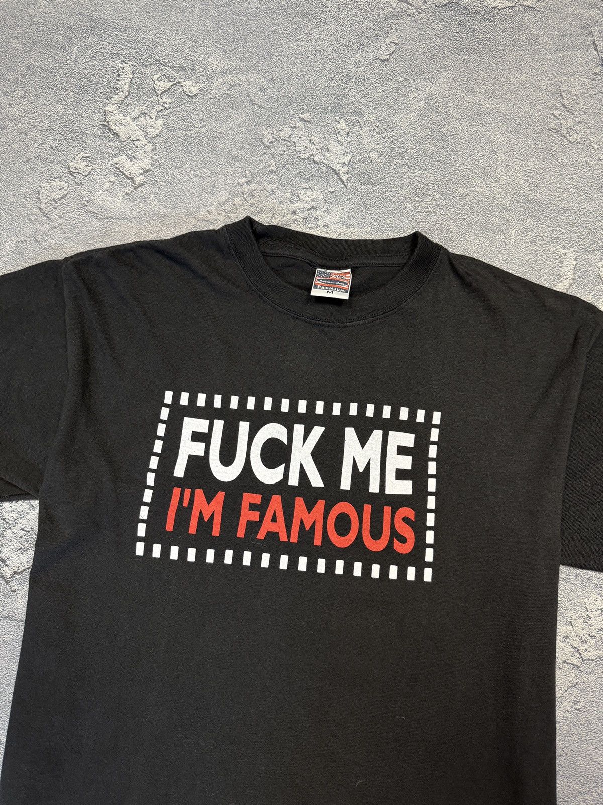 Vintage Vintage Y2K ADULT “ FUCK ME IM FAMOUS STAR “ SLOGAN Tee Size US M / EU 48-50 / 2 - 3 Thumbnail