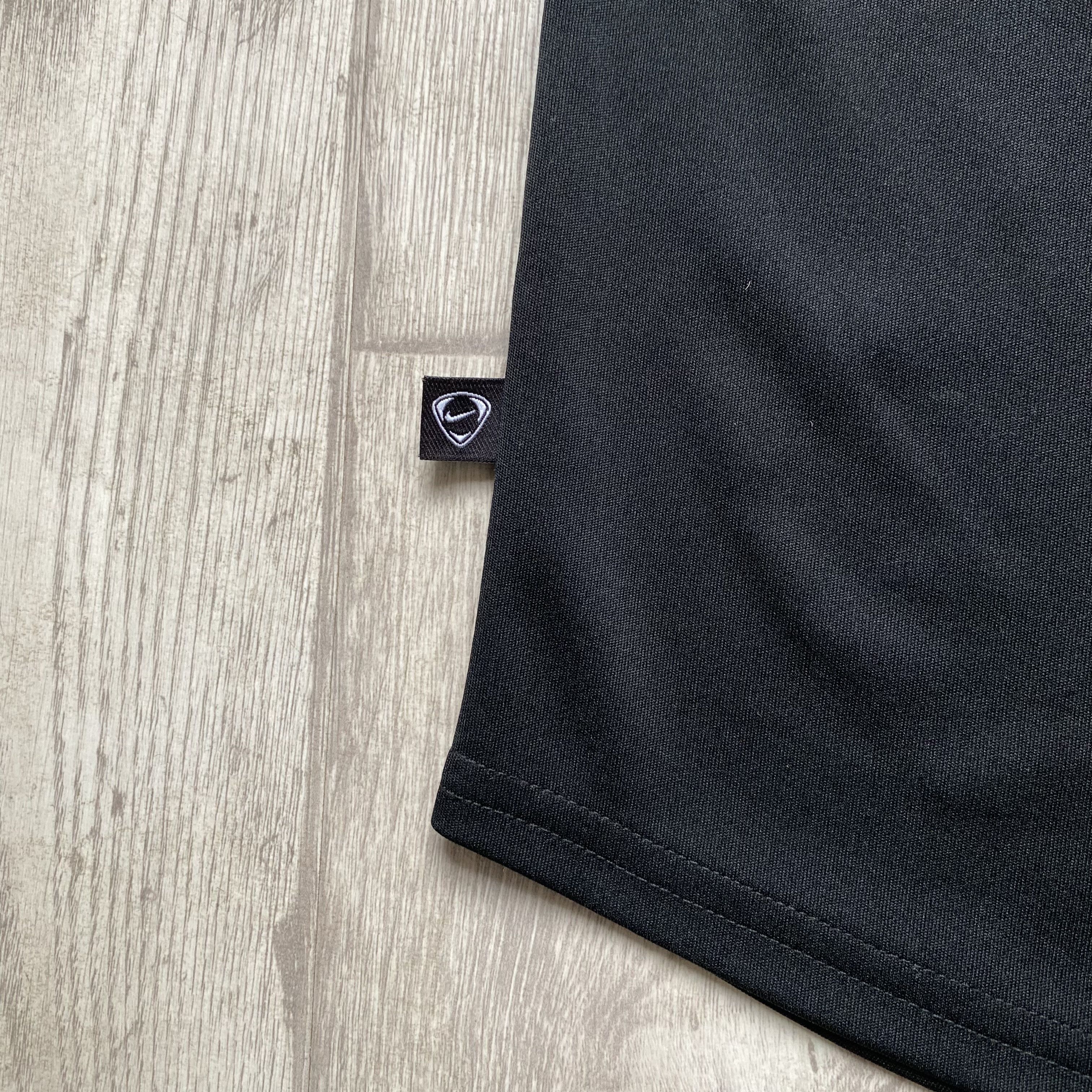Nike Vintage Nike Center logo tee sleeveless Y2k Drill Size US L / EU 52-54 / 3 - 5 Thumbnail