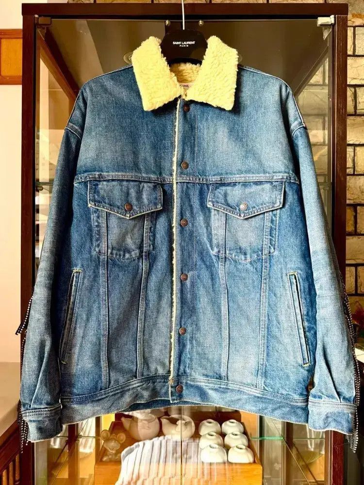 Celine Celine 22AW Runway Crystal Attached Inside Fur Denim Jacket Size US XS / EU 42 / 0 - 2 Thumbnail