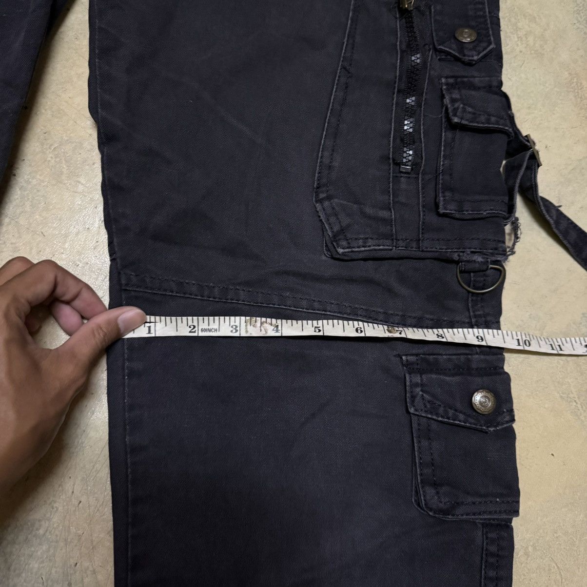 Japanese Brand Distressed Cargo Multi pockets Pants Size US 36 / EU 52 - 11 Thumbnail