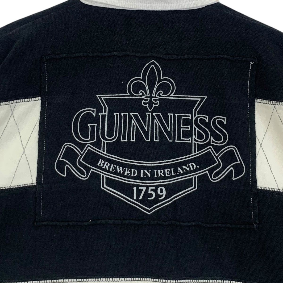 Vintage Vintage GUINNESS STOUT OFFICIAL Crest Rugby Polo Size US L / EU 52-54 / 3 - 6 Thumbnail