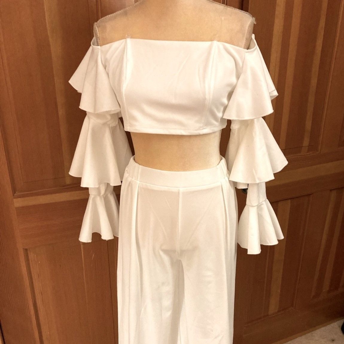 Designer × Other New, Liang Xuans Luxury Designer White 2 Piece Jumpsuit. Size 28" / US 6 / IT 42 - 11 Thumbnail