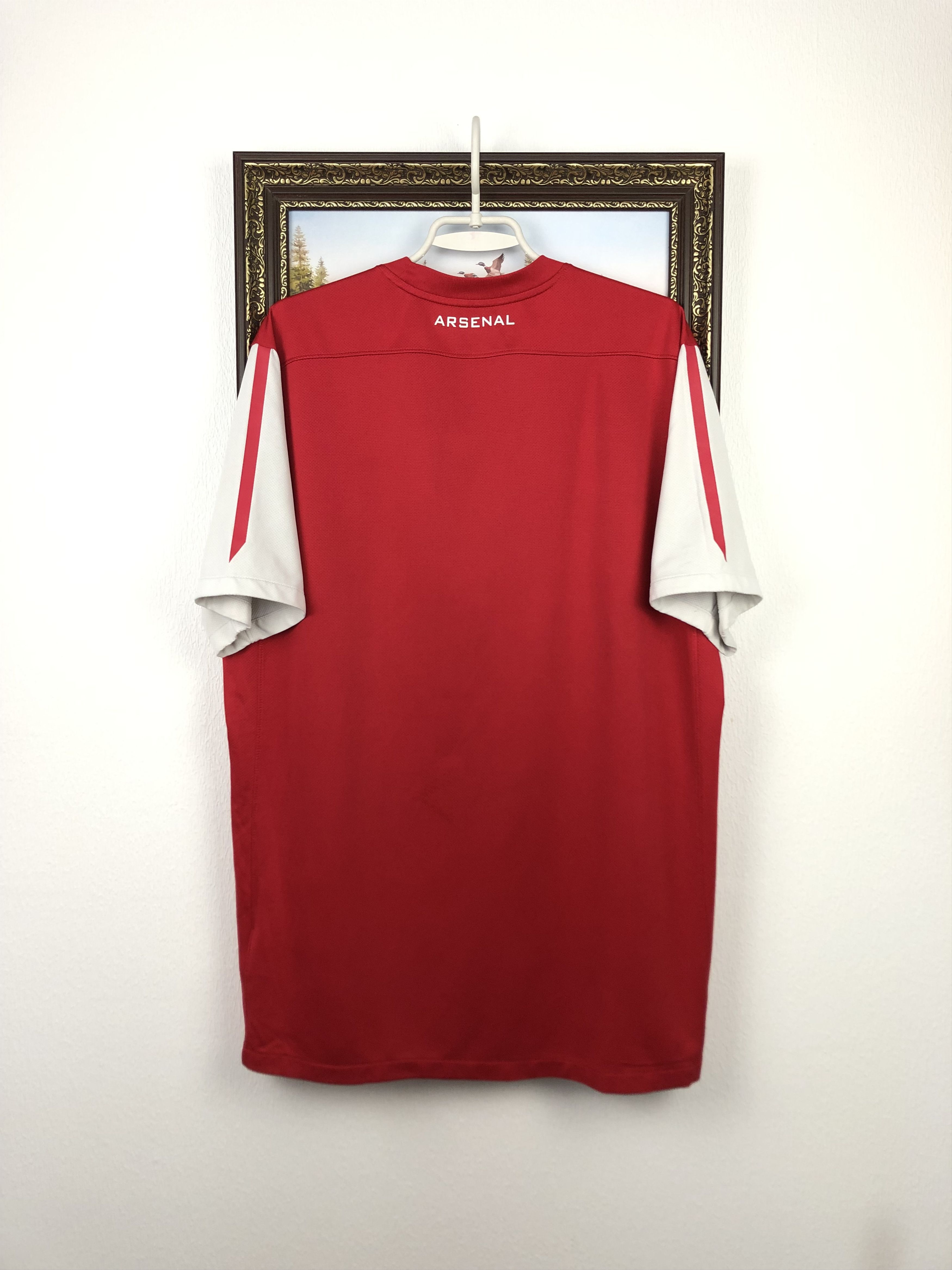 Nike Arsenal football shirt Soccer Nike Jersey Gunners Tee Hype Size US XL / EU 56 / 4 - 13 Thumbnail
