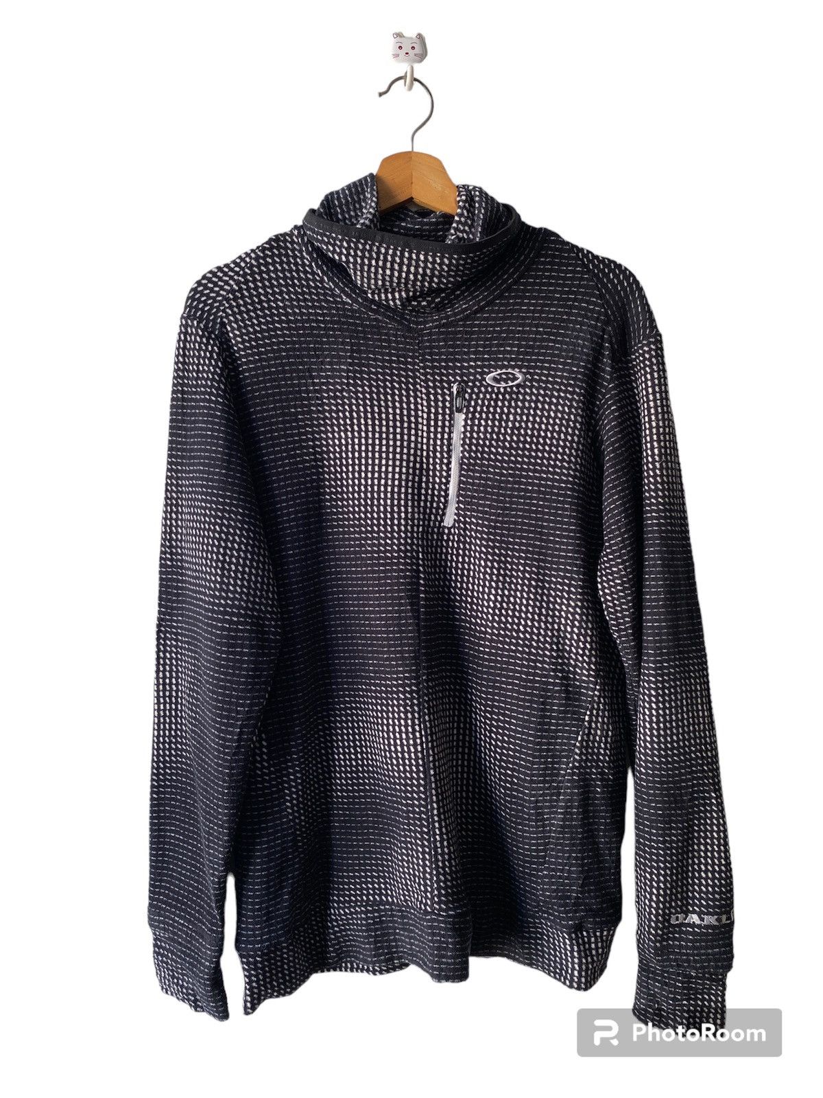 2000s Oakley Performance Fit Turtleneck Design Fleece