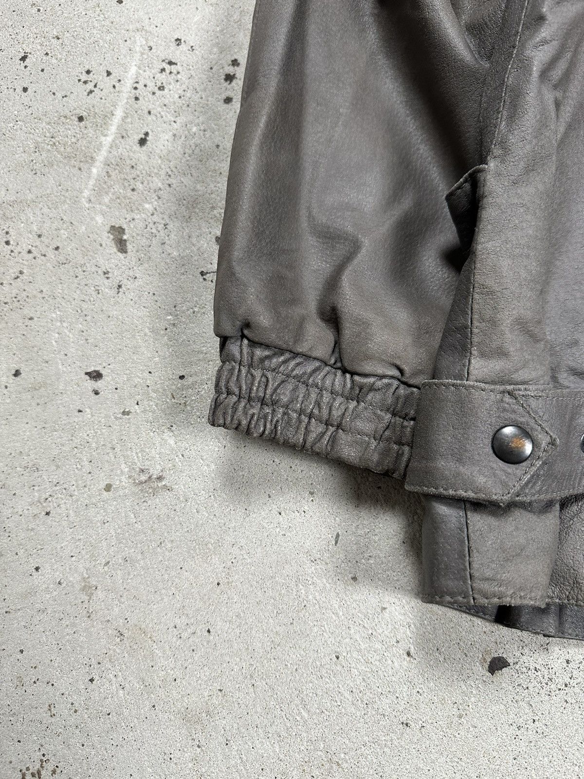 Japanese Brand Vintage y2k Grey Genuine Leather Jacket Size US M / EU 48-50 / 2 - 11 Thumbnail