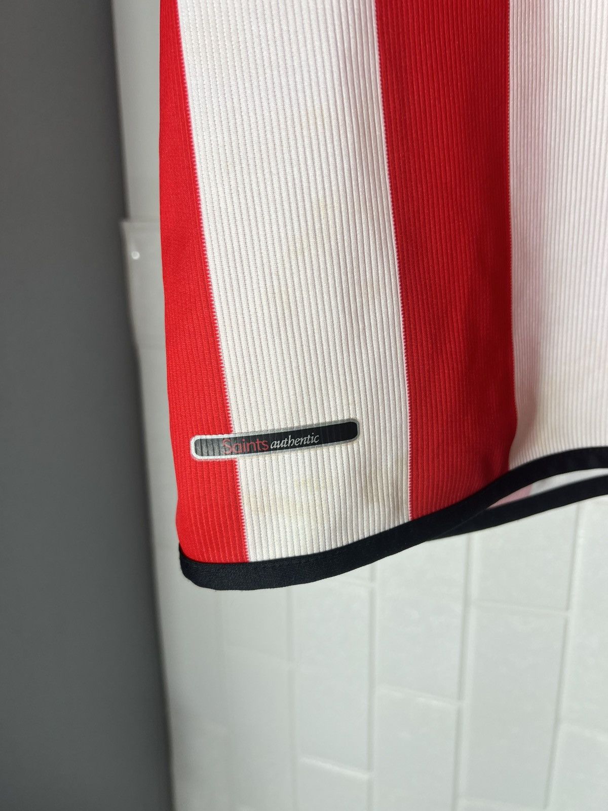 Vintage VERY RARE FC SOUTHAMPTON ENGLAND RETRO SOCCER JERSEY Y2K 90s Size US M / EU 48-50 / 2 - 6 Thumbnail