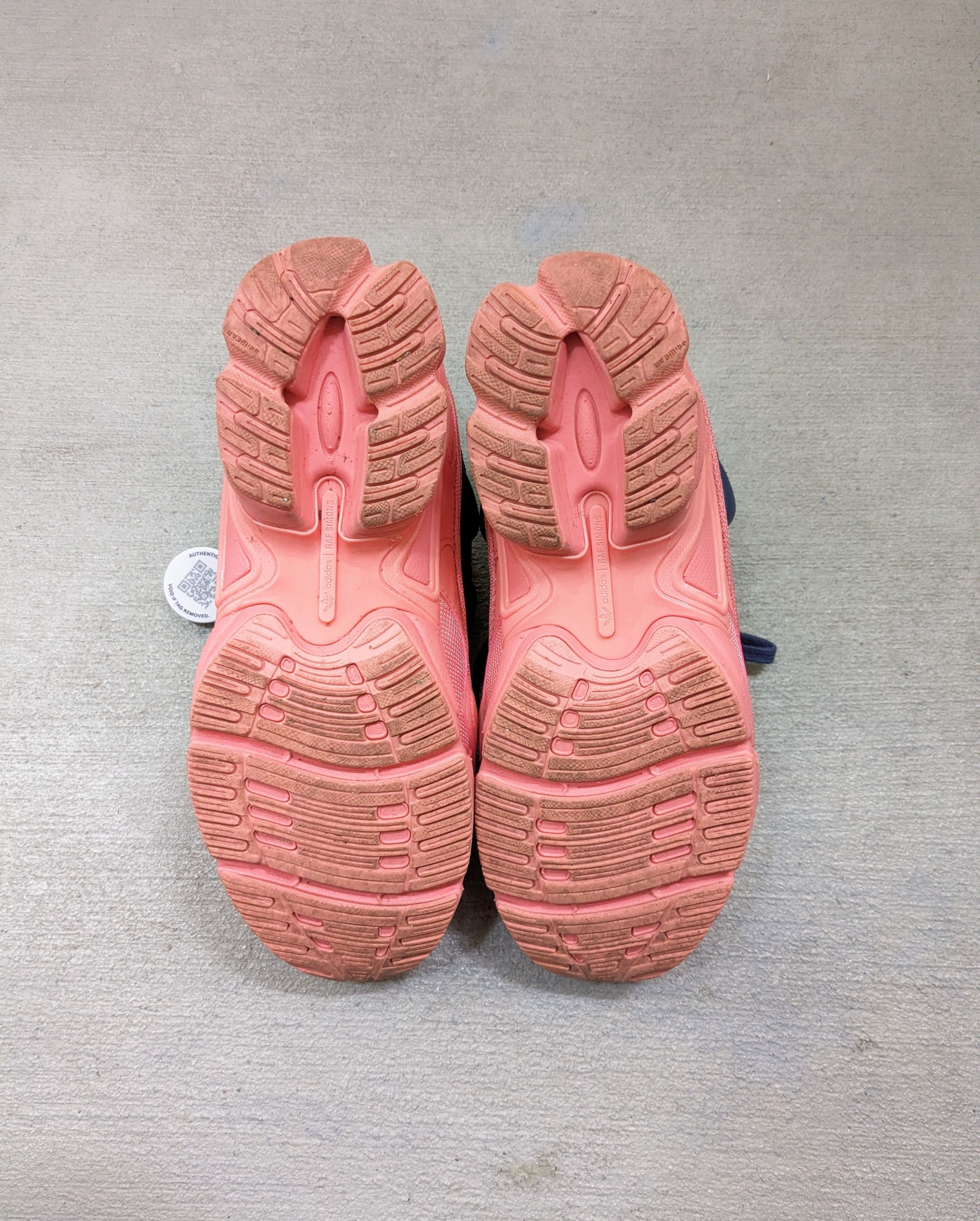Adidas × Raf Simons Adidas Raf Simons Ozweego Size 8.5 Pink Blue F34268 Size US 8.5 / EU 41-42 - 15 Thumbnail