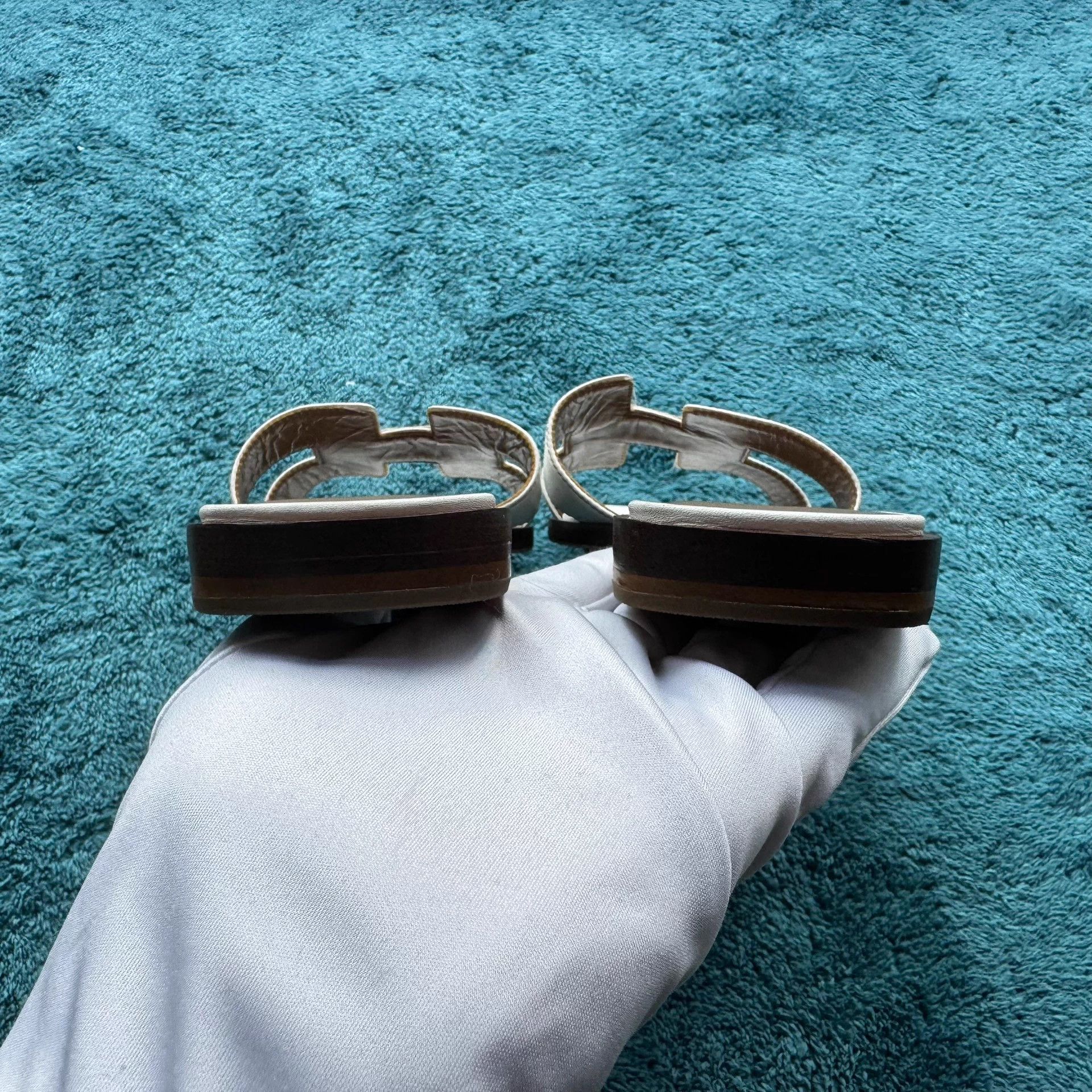 Hermes Hermès Oran Sandal White 35 Like New Size US 4 / IT 34 - 4 Thumbnail
