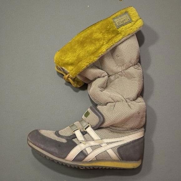 Onitsuka Tiger The Onitsuka Tiger Bubble High Knee Flats Winter Heaven Size US 7.5 / IT 37.5 - 1 Thumbnail