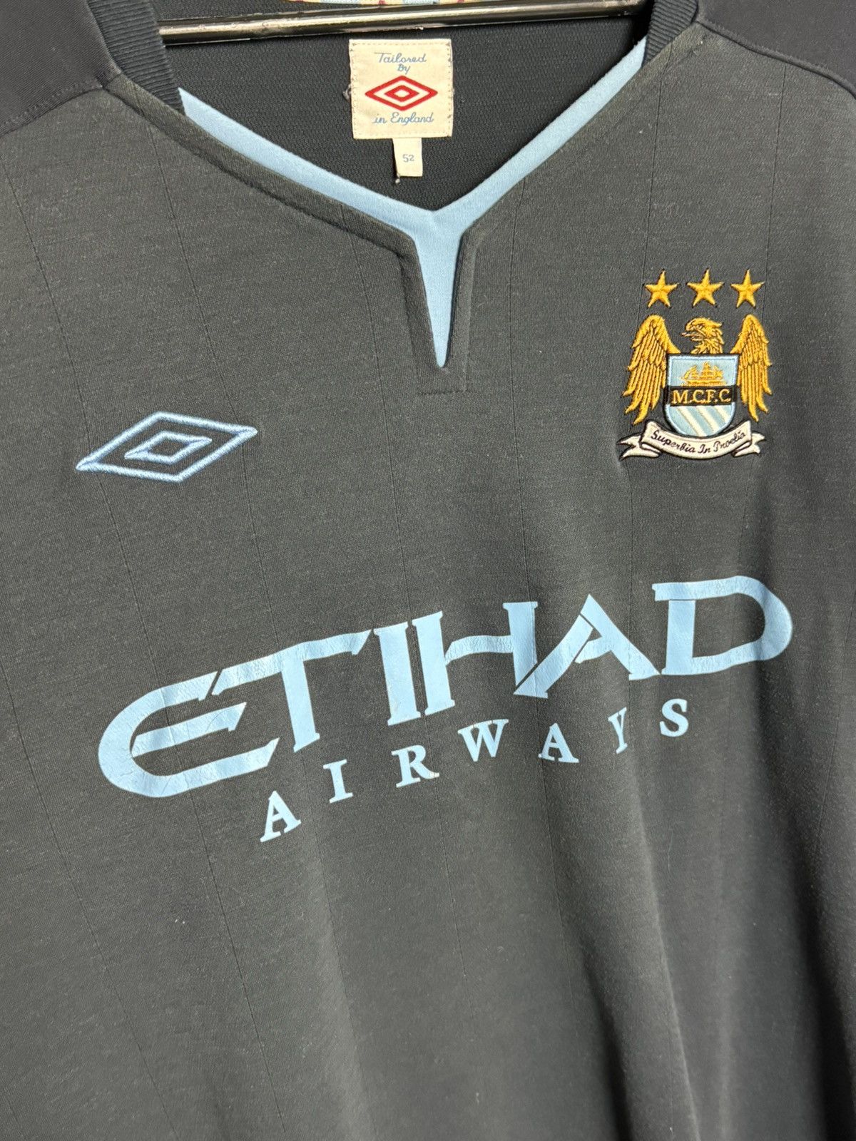 Umbro Manchester City 10/11 Away Football Jersey Size US XXL / EU 58 / 5 - 3 Thumbnail