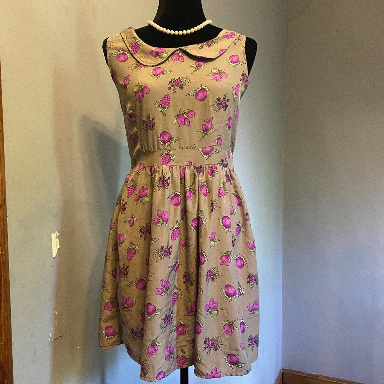 Other Chyapa Dress Plums Floral Pattern Fruit Spring Dress Size 4 Size S / US 4 / IT 40 - 1 Thumbnail