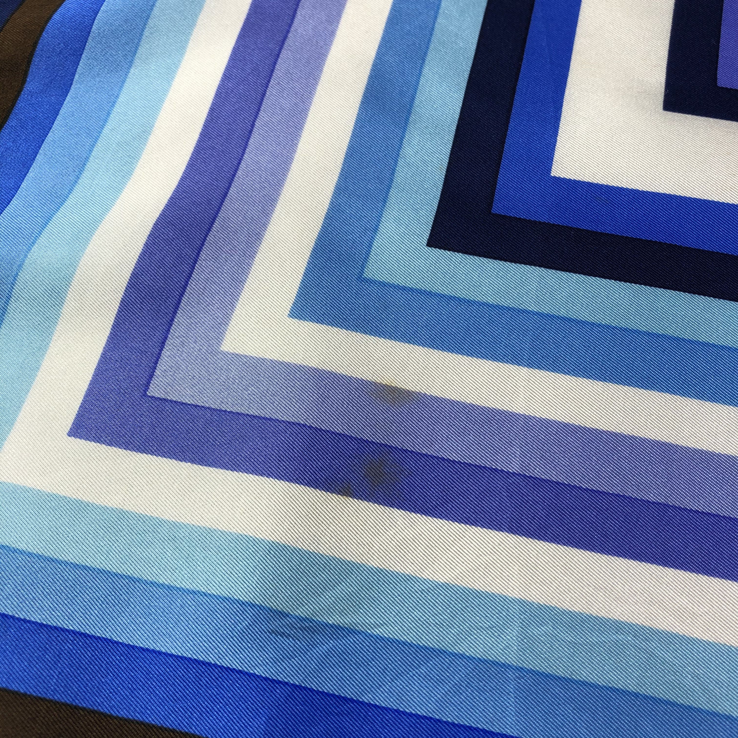 Vintage Vintage Yves Vacarisas Silk Scarf Size ONE SIZE - 6 Thumbnail