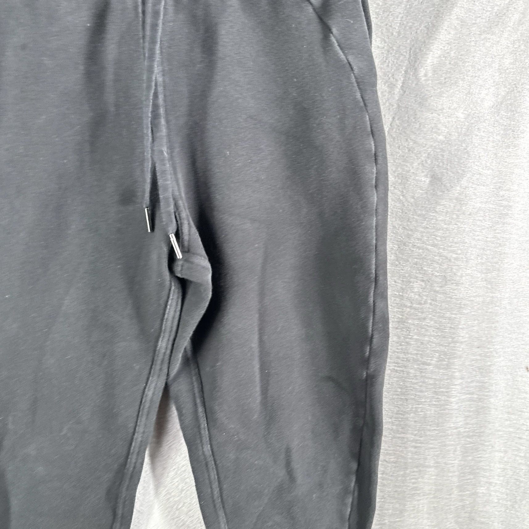 Lululemon Lululemon High-Rise Jogger Pants Womens 6 Fleece Black Tie Waist Taper READ DET Size 28" / US 6 / IT 42 - 4 Thumbnail