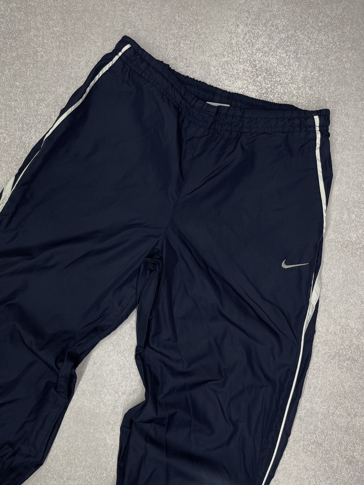 Nike Vintage Nike Nylon Sweatpants Navy Drill Y2K TECH ACG Size S Size US 30 / EU 46 - 3 Thumbnail