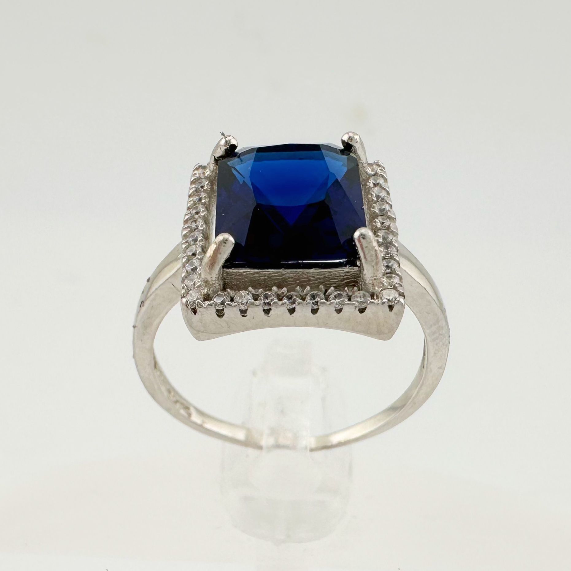 Other 4.10 Carat Lab Created Deep Blue & White Sapphire Ring Size Size ONE SIZE - 6 Thumbnail