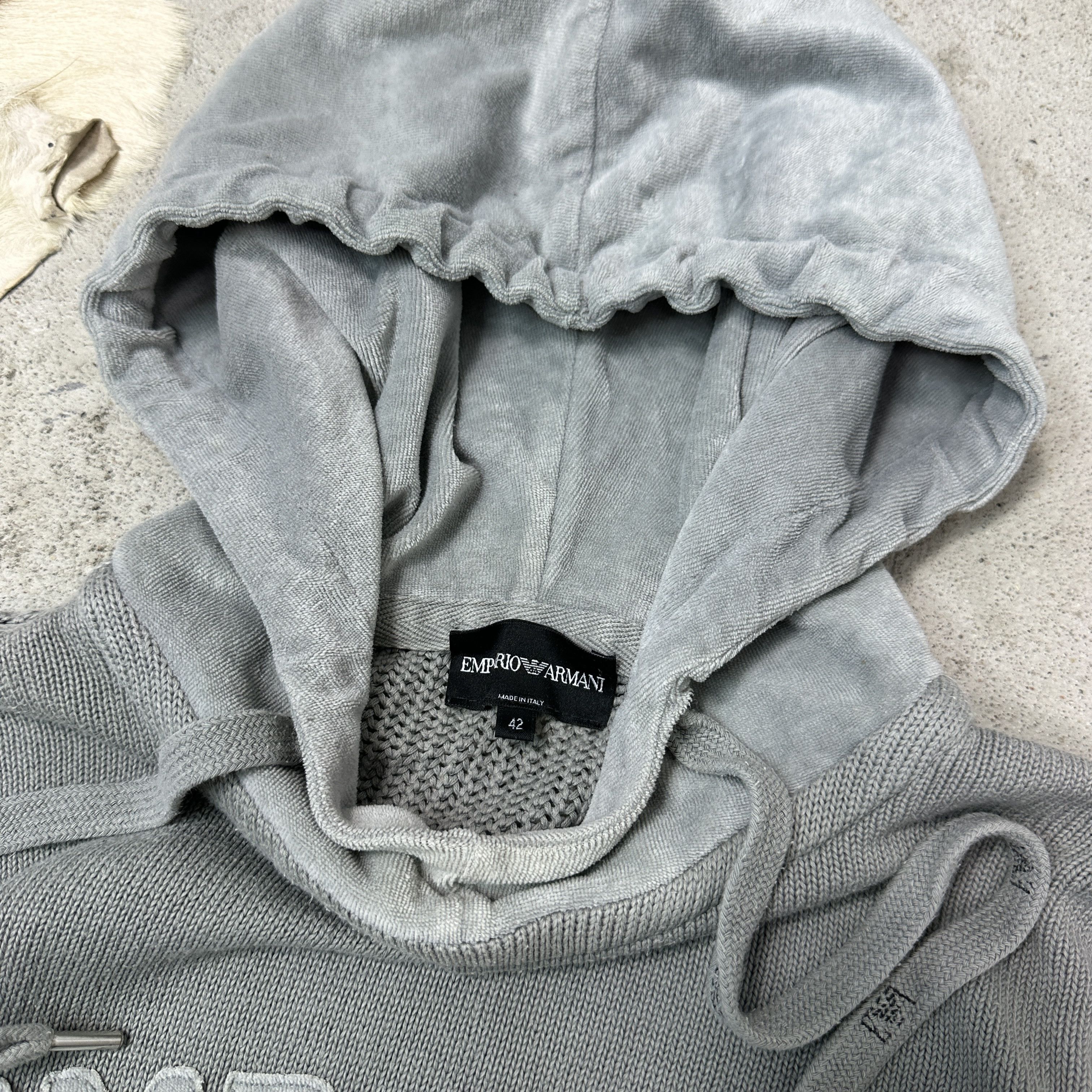 Emporio Armani Vintage Streetwear Old Money Emporio Armani Hoodie Y2K Size US S / EU 44-46 / 1 - 4 Thumbnail