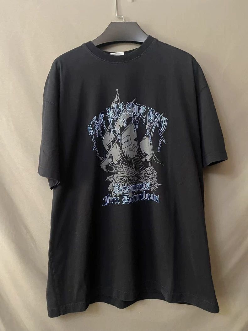 Vetements Vetements Pirate ship short-sleeve Size US XS / EU 42 / 0 - 1 Thumbnail