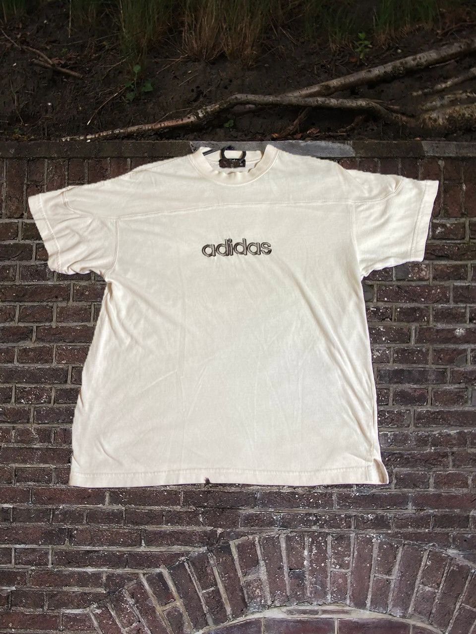 Adidas × Vintage Vintage Adidas Big Graphic Logo Distressed 90’s tee Size US M / EU 48-50 / 2 - 1 Thumbnail