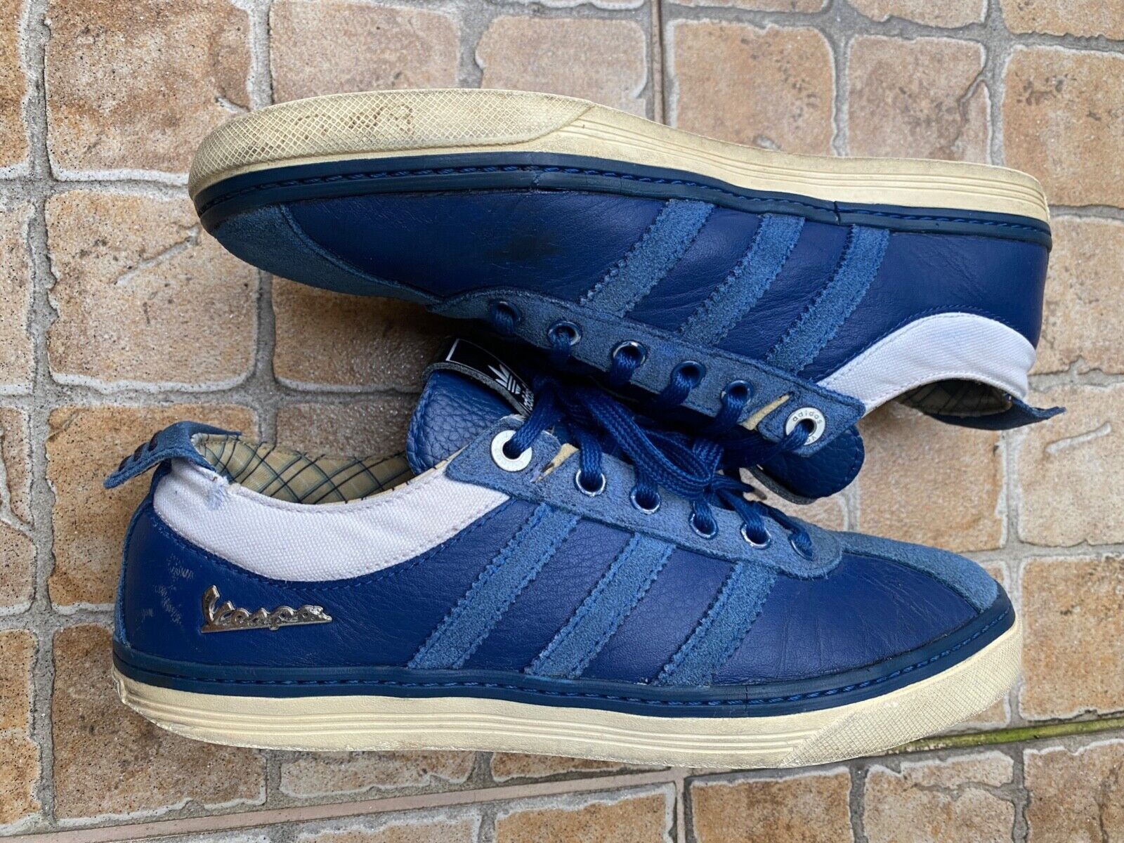 Adidas Rare Vintage Adidas Vespa Trainers Runners Size US 6 / IT 36 - 4 Thumbnail