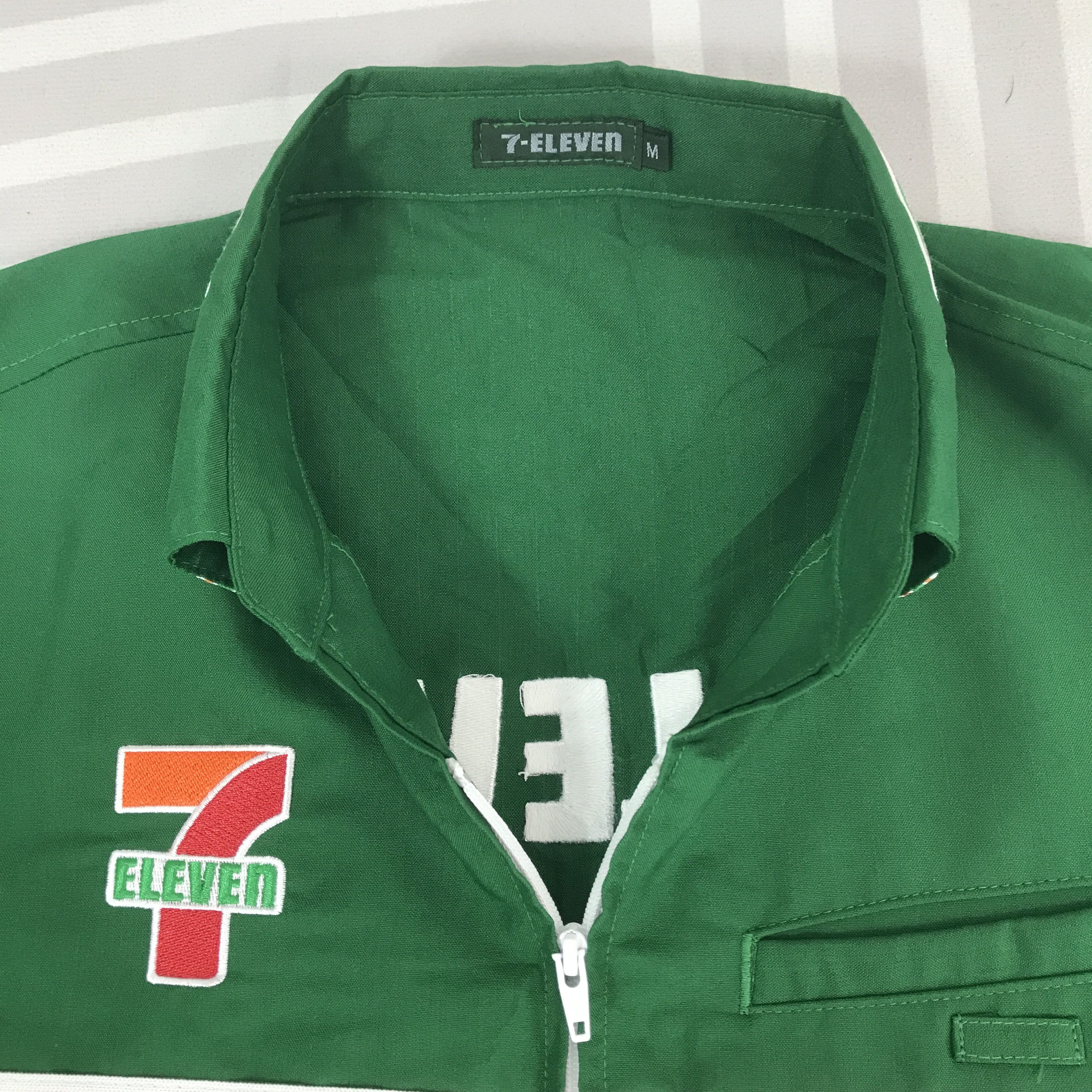 Japanese Brand Vintage 7 eleven Japan shirt jacket Size US M / EU 48-50 / 2 - 8 Thumbnail