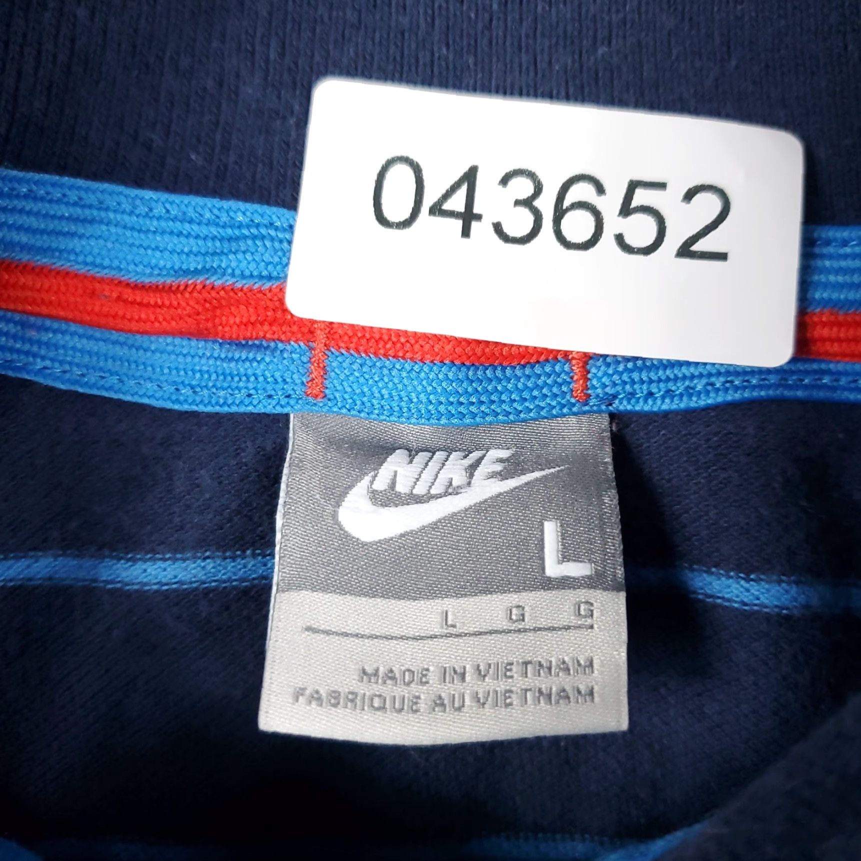 Nike VINTAGE Nike Polo Shirt Blue Striped Mens Large Cotton Short Sleeve Y2K Swoosh Size US L / EU 52-54 / 3 - 8 Thumbnail