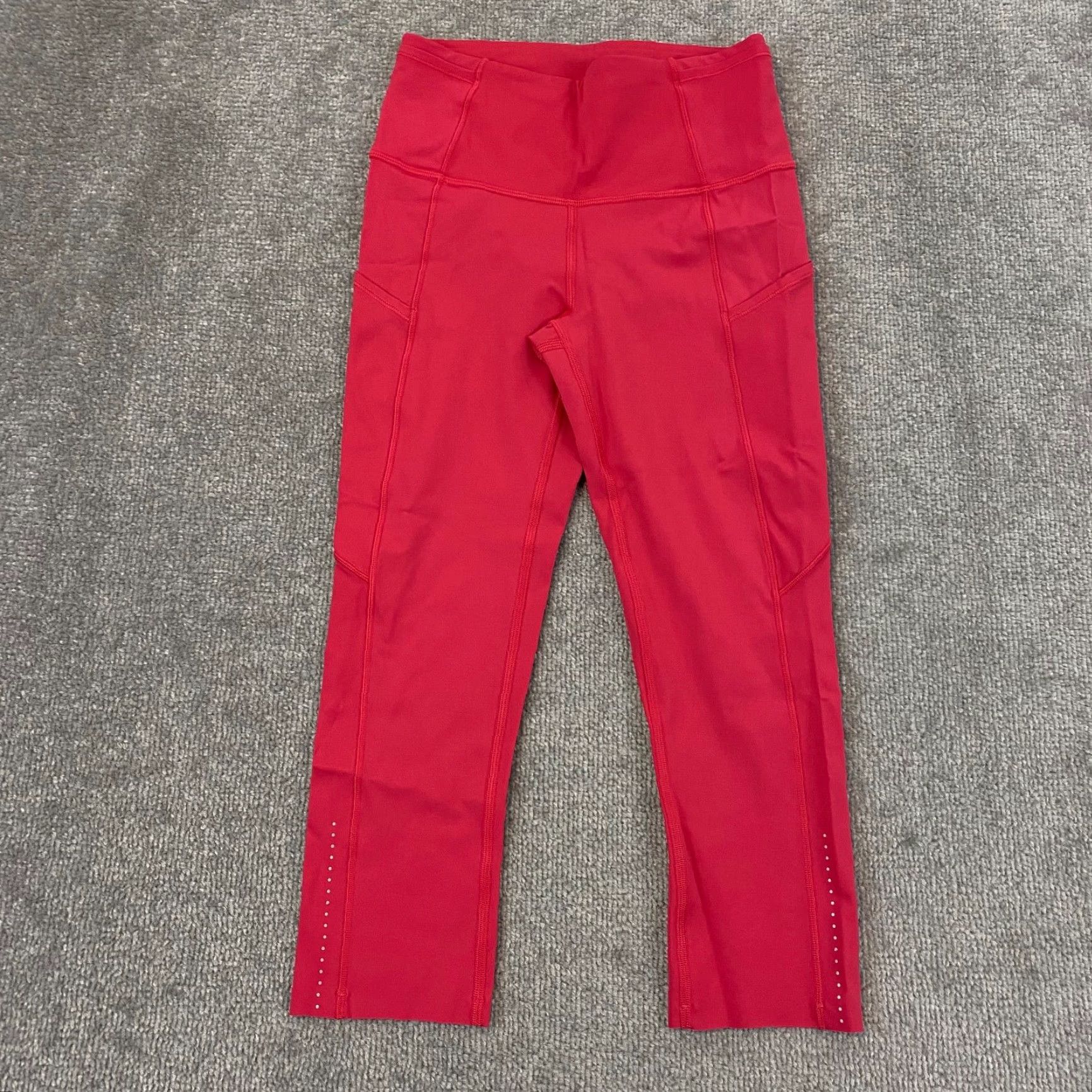 Lululemon Fast Free Crop II Nulux Leggings Womens 4 Hot Pink 19 Capri W6AKHS Apparel Type: Leggings, Pink, Size 4, Capri, Sweatpants?
